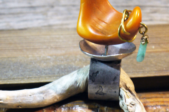 brass wire Adjustable base metal ring with orange tagua nut