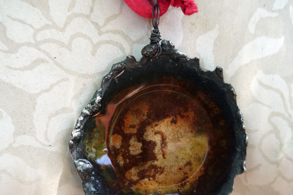 resin disc Airplane parts resin disc necklace