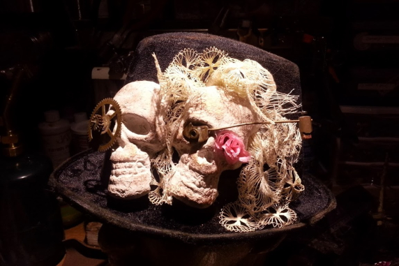 Steampunk day of the dead skull top hat