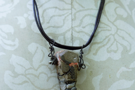 simple statement organic eco friendly necklace