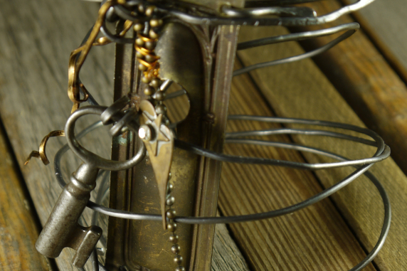 key hole Industrial key hole steel wire bracelet